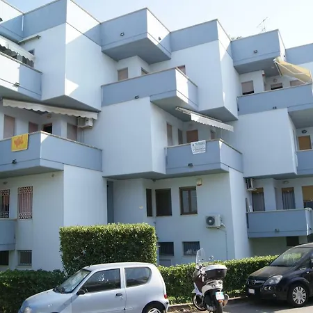 L'adriatico, Villarosa 阿尔巴·阿德里亚蒂卡